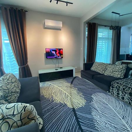 Homestay Aalaiya Bertam Kepala Batas - Fully Aircond Buitenkant foto